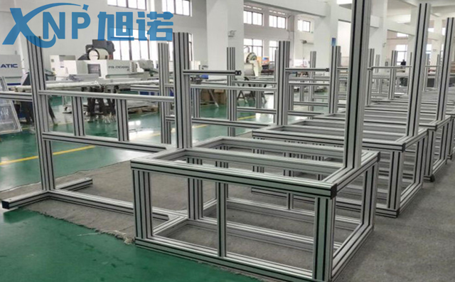 哪些規(guī)格的鋁型材適合定制熔噴布機架.png 哪些規(guī)格的鋁型材適合定制熔噴布機架.png