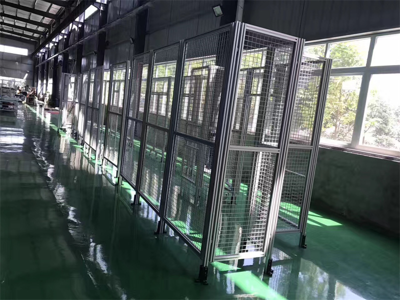 工業(yè)鋁型材機箱圍欄框架